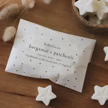 Bergamot & Patchouli Soy Wax Melts by Bobella Co. - Pack of 6, hand poured, botanical wax melts in North East England. Eco-friendly and natural.